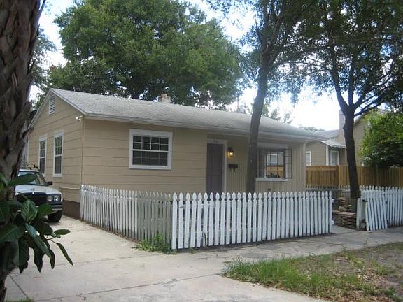 2nd image of 1011 7th St N #A