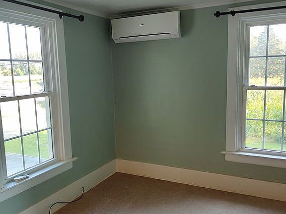 Main bedroom with walk in