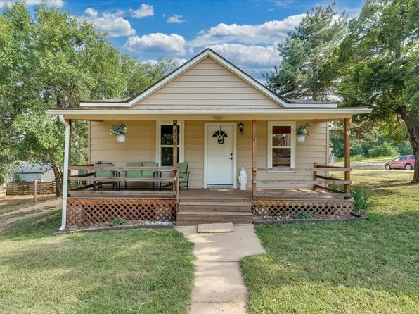 439 W C Ave, Kingman, KS 67068