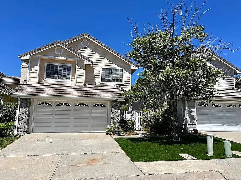 10657 Glendover Ln — Photo 10