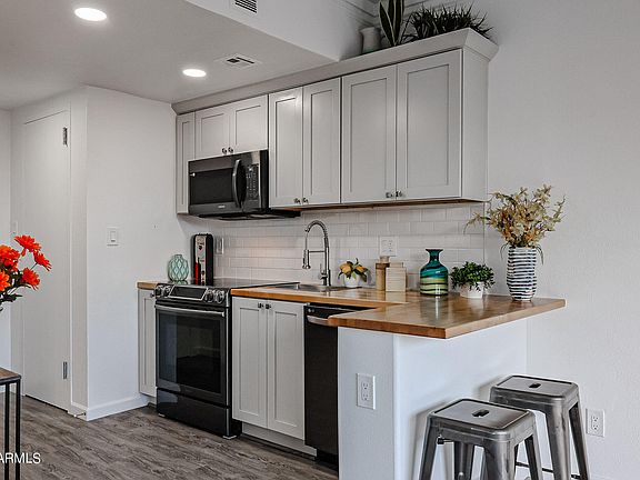 5th image of 4750 N CENTRAL Avenue #1S