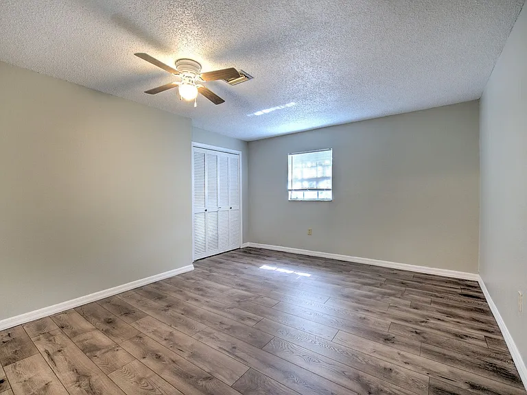 3514 Sarah St — Photo 8