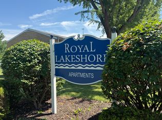 6113 Red Arrow Hwy #B, Stevensville, MI 49127