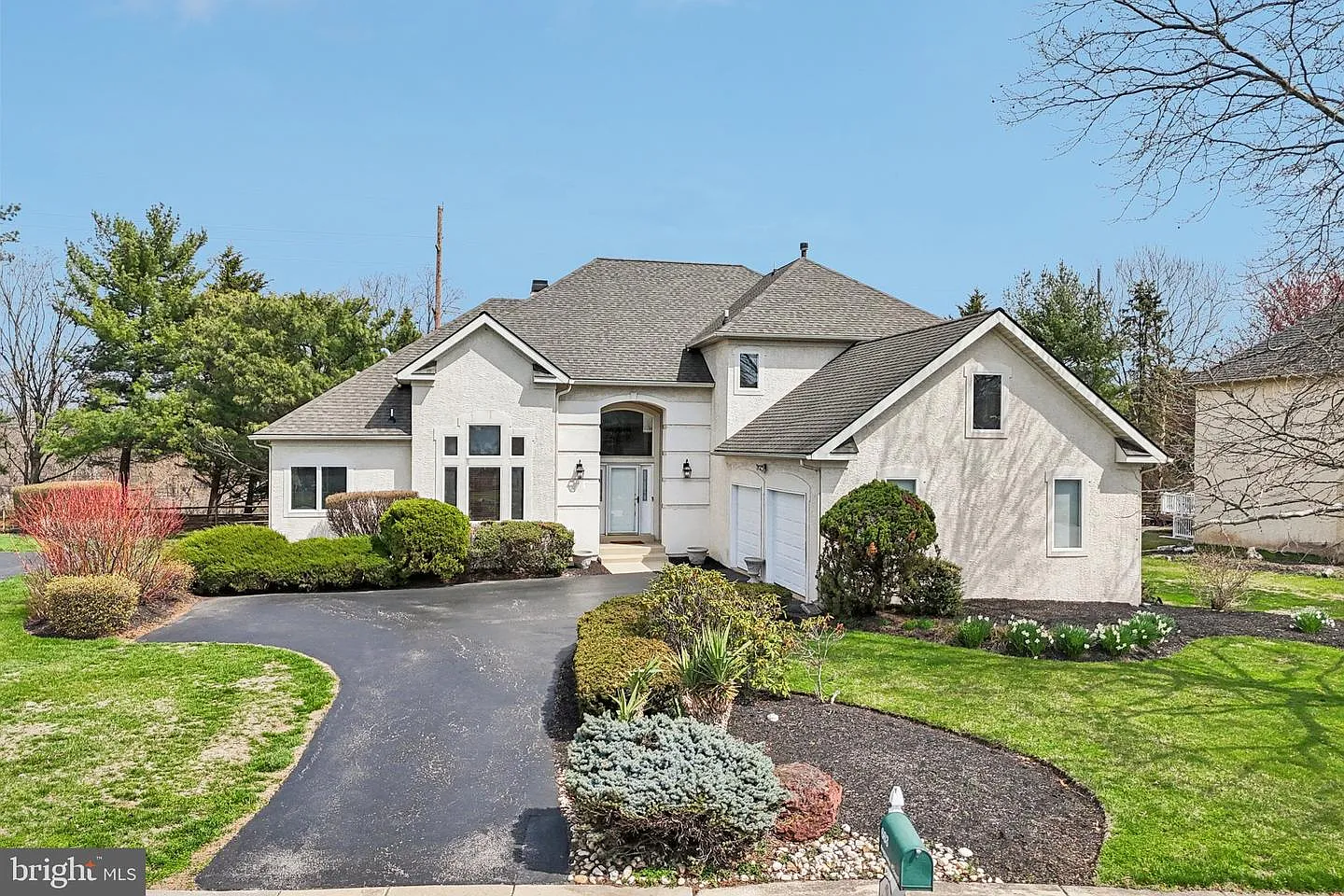 663 Augusta Ct photo 1