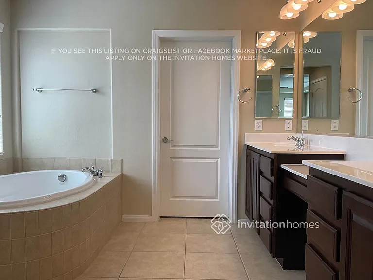 10749 Drake Ridge Ave — Photo 13