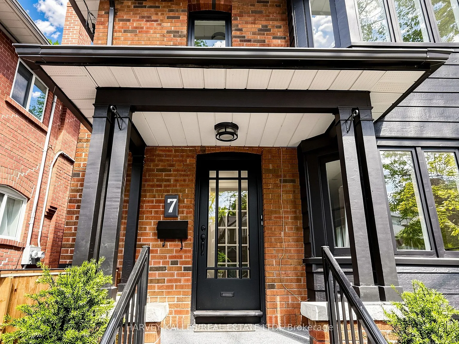 2 bed, $3,195 — Photo 4