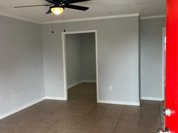 3801 Avenue J NW APT E