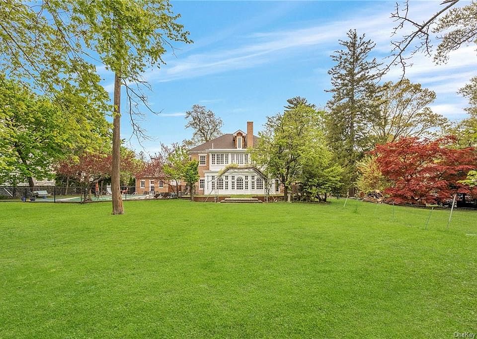935 Esplanade, Pelham, NY 10803 MLS H6246741 Zillow