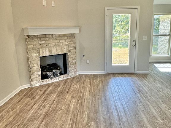 2nd image of 2057 Pebble Creek Dr