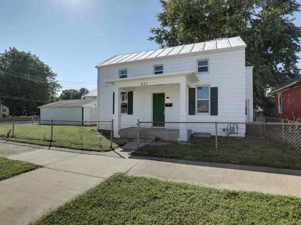 832 Washington St, Quincy, IL 62301