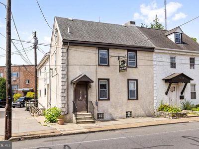 7026 Ridge Ave, Philadelphia, PA, 19128