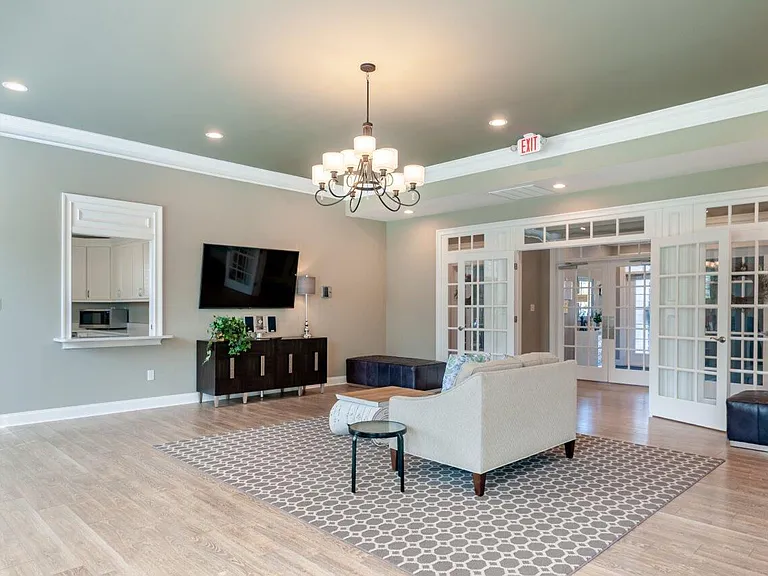The Residences at St. Joseph Court — Photo 24