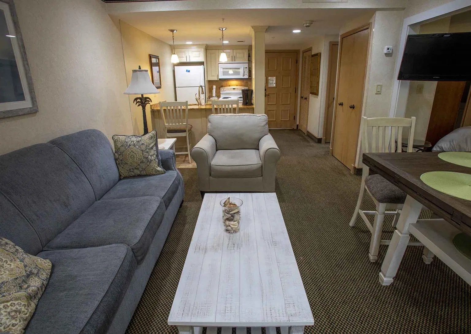 1 bed, 610 sqft, $1,470 — Photo 3