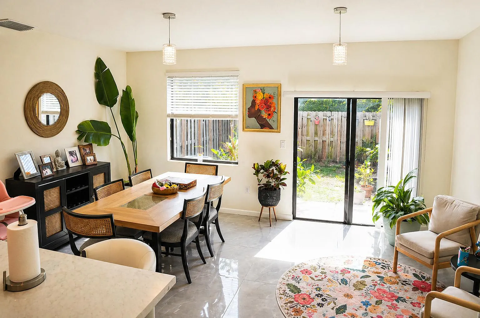 2 bed, 2.5 bath, 1422 sqft, $2,500 — Photo 3
