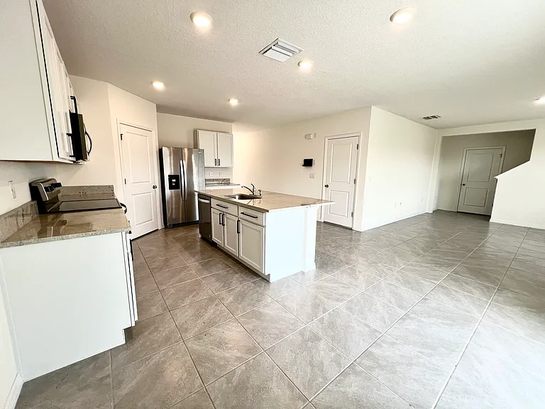 8926 Forge Breeze Loop — Photo 6