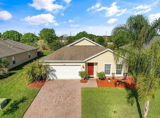535 Valencia Circle SW, Vero Beach, FL 32968