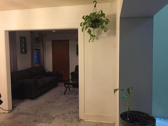5th image of 8764 133rd St #1