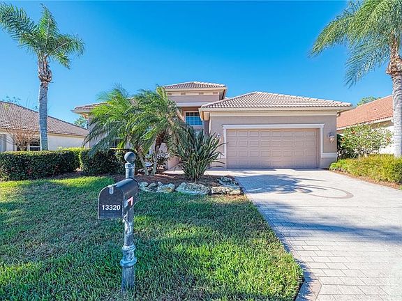 4th image of 13320 Golf Pointe Dr