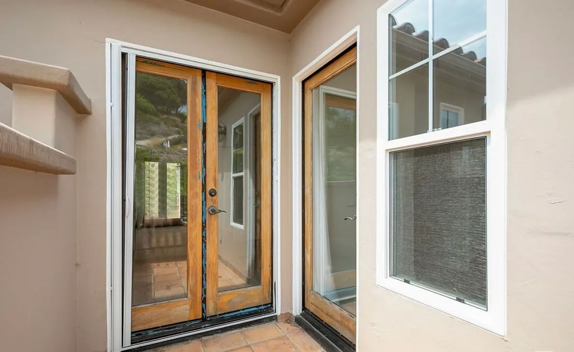 3 bed, 2.5 bath, 2064 sqft, $7,000 — Photo 3
