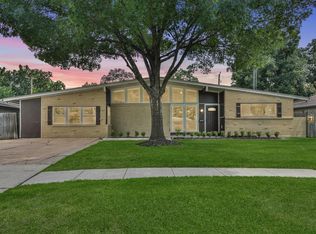 8030 Longridge Dr, Houston, TX 77055