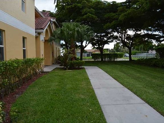 4th image of 7610 Westwood Dr APT 111