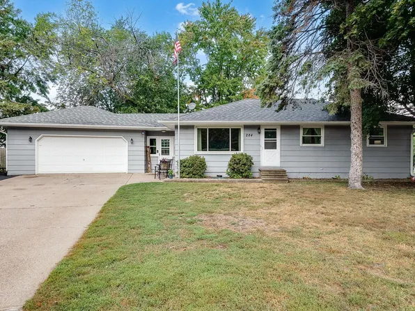 284 Grafton Ave N, Oakdale, MN 55128