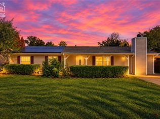 911 N 30th St, Rogers, AR 72756