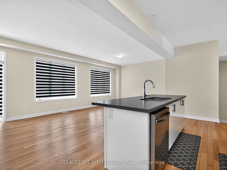 803 Griffin Trl — Photo 8