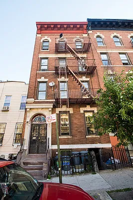 Rented by Bold New York | media 18