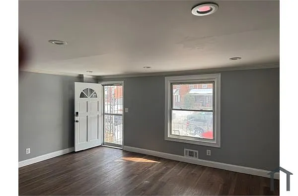 Building Photo - 906 Foxcroft Ln