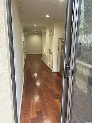 4th image of 413 E 72nd St #5BC