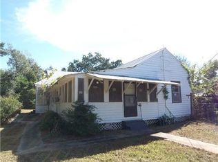 525 Old Spanish Trl, Bay Saint Louis, MS 39520