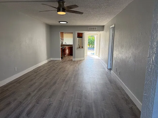 2 bed, 1086 sqft, $1,800 — Photo 1