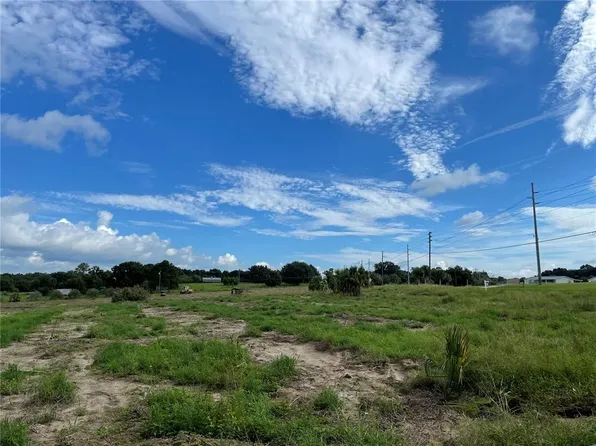 Sunset Harbor Rd, Weirsdale, FL 32195