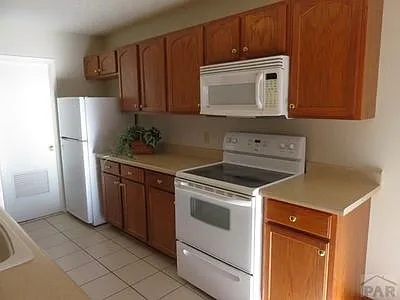 180 Bonnymede Rd #D — Photo 9