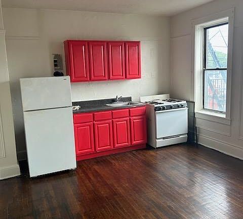 4th image of 105 S Fulton Ave APT B8