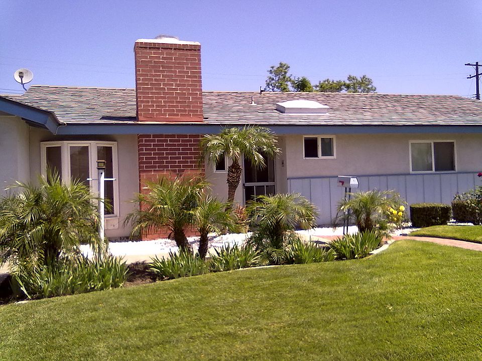 1st image of 2779 E Vermont Ave