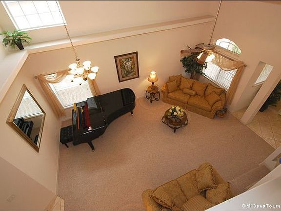 Formal living area