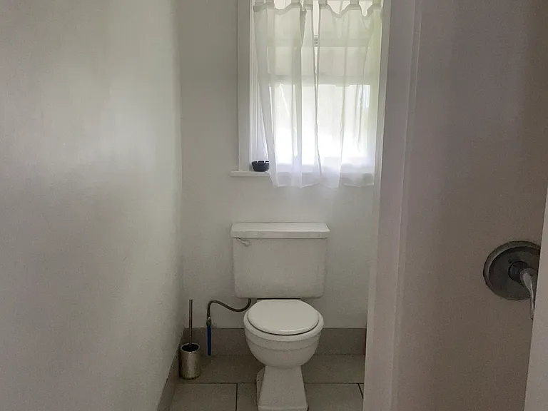 312 Culbertson Ave #2 — Photo 9