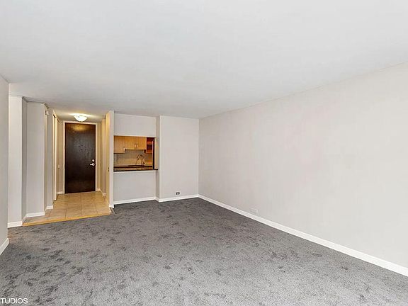 4th image of 535 N Michigan Ave APT 2303