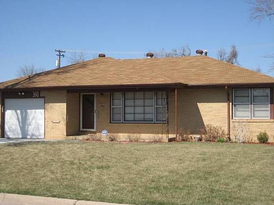 1st image of 310 W 24th Ave