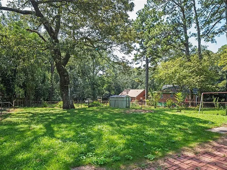 2823 McAfee Rd — Photo 25