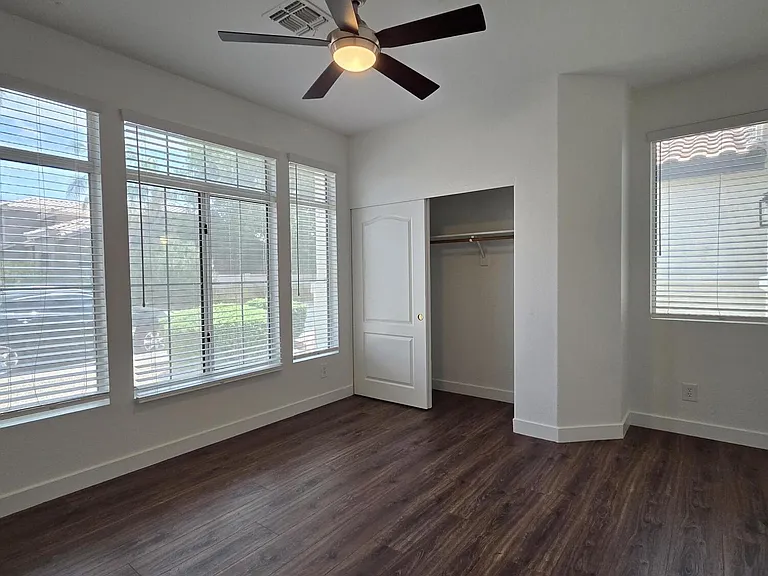 15026 N 54th Pl — Photo 14