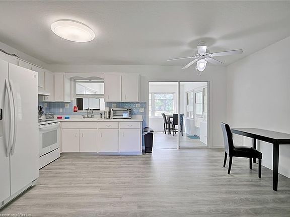 4th image of 928 Wildflower St