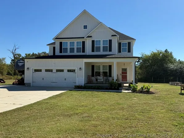 2388 Shady Grove Rd, Spring Lake, NC 28390