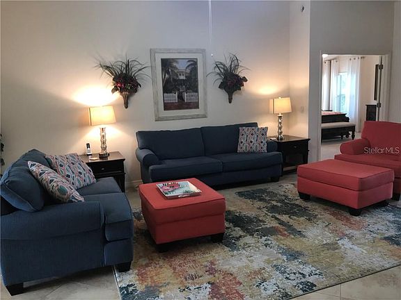 5th image of 825 Ulelah St