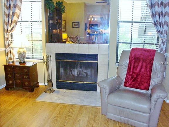 5th image of 3350 Mermoor Dr APT 102