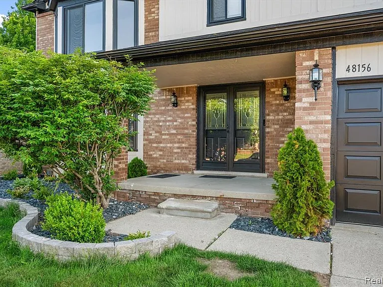 48156 Virginia Ct — Photo 4
