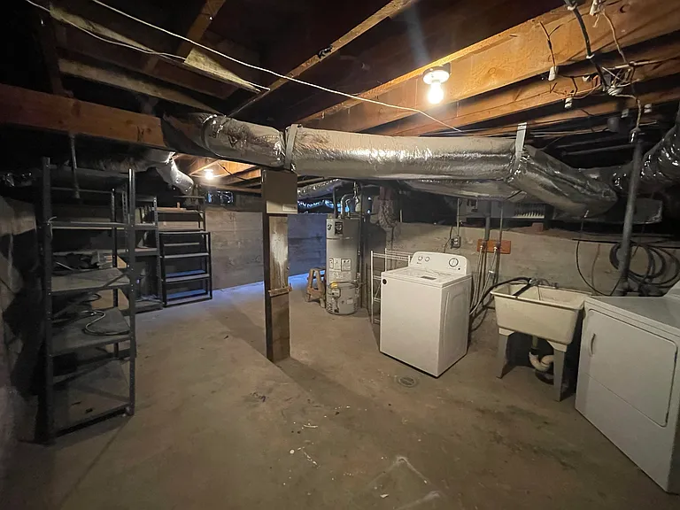 123 Maple St SE — Photo 33