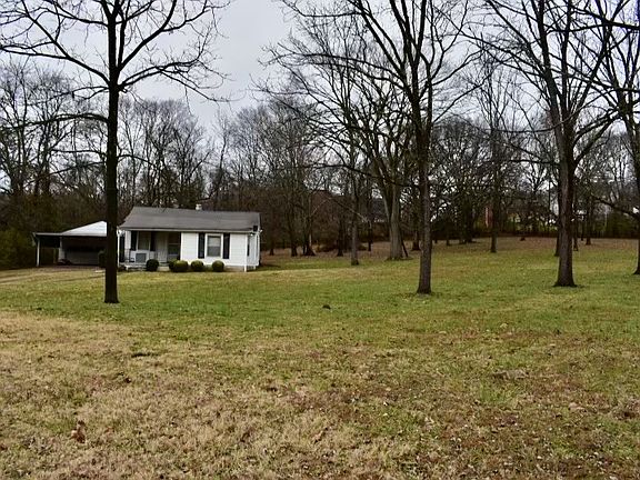 3rd image of 1242 Lowes Ln